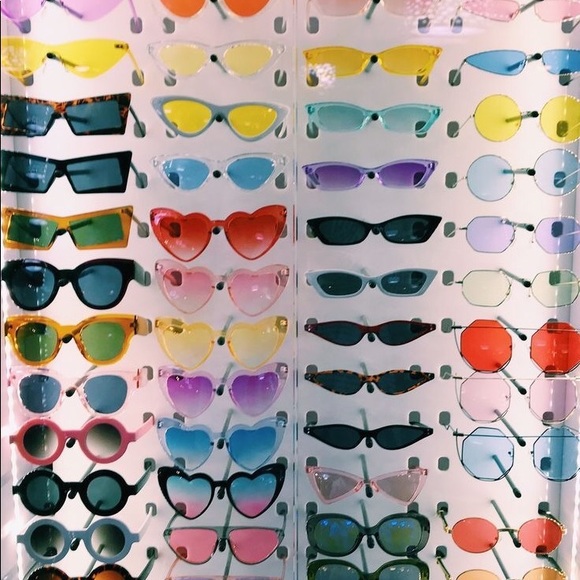 Basic VSCO Girl Starter Pack - Picture 5 of 7